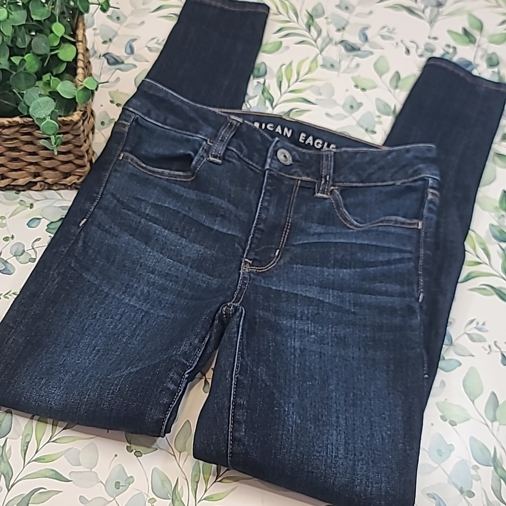 American Eagle dark denim jeggings